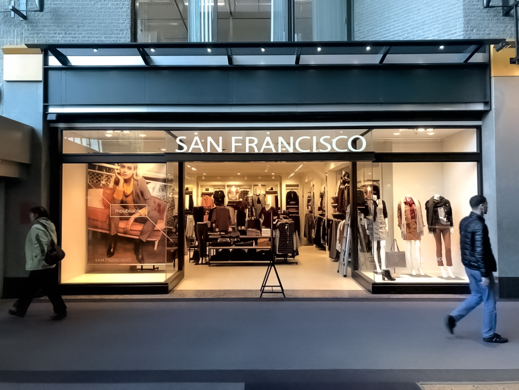 Enseigne extérieur commercial lumineuse